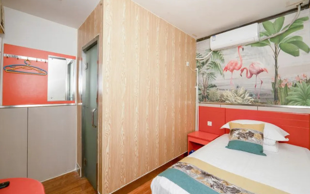 Runju Hotel (Beijing West Railway Station Baiyun Bridge)