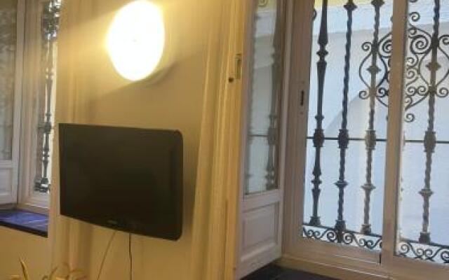 Sevilla Central Suites. Apartamentos Fabiola