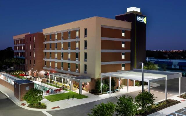 Home2 Suites by Hilton Orlando Near UCF