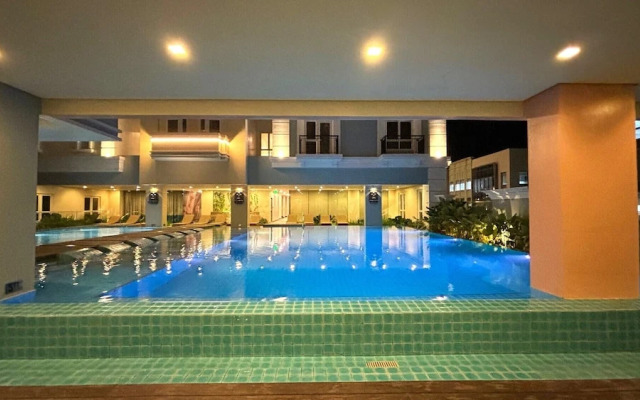 Saint Honore Condo