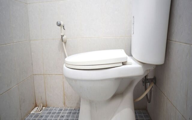 OYO Life 93382 Gajayana Kost Female Only Syariah