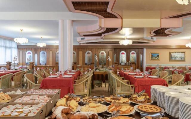 Park Hotel Oasi