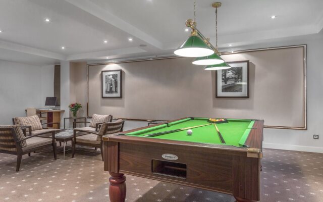 Royal Regency Paris Vincennes