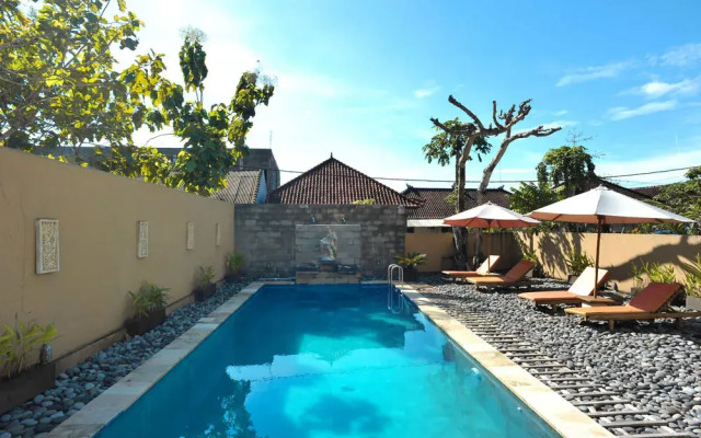 Airy Jimbaran Songnipi 8 Bali