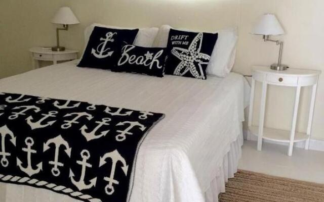 Beach Apartment 40 percent off special OFFER now going on