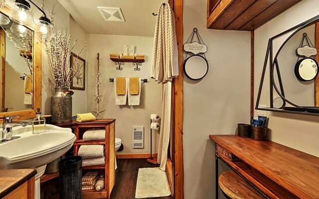 A Suite Retreat - Beyond Bed & Breakfast