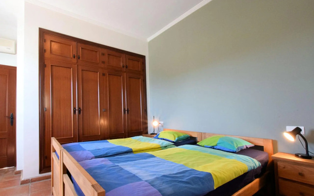 Pleasant Villa in Arenas with jacuzzi