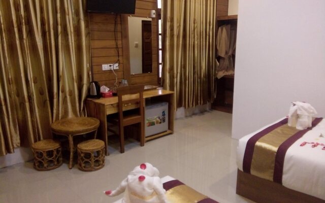 Golden Mountain Hotel
