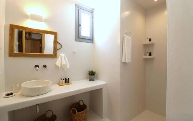 The Nine Graces - Agia Anna Beach Apartements