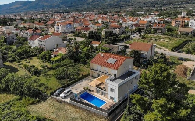 Zdene - Private Pool - A2