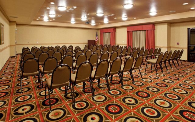 Holiday Inn Express Hotel & Suites Lavonia by IHG