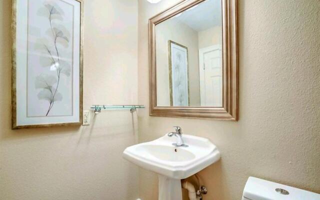 5602 N 76th Place, Scottsdale