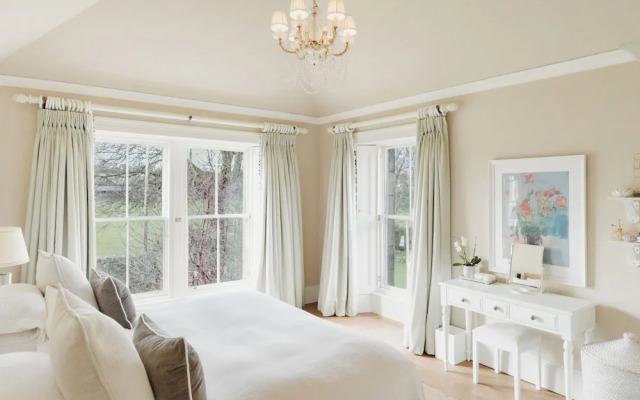Private and Prestigious Luxury Home