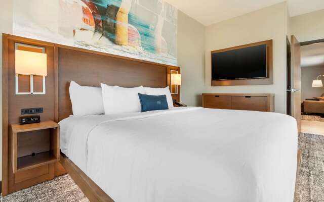 Cambria Hotel Davenport Quad Cities