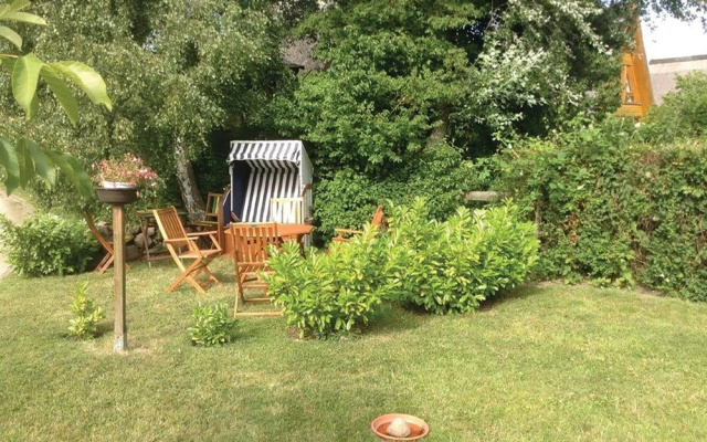 Stunning Apartment in Börgerende With 1 Bedrooms and Wifi