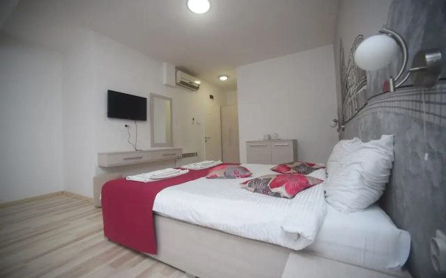 City Boutique Hotel