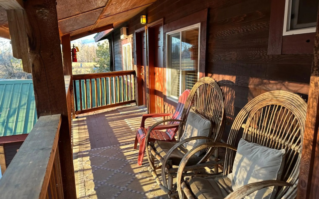 Chewuch Inn and Cabins