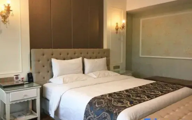 Junxin Hotel