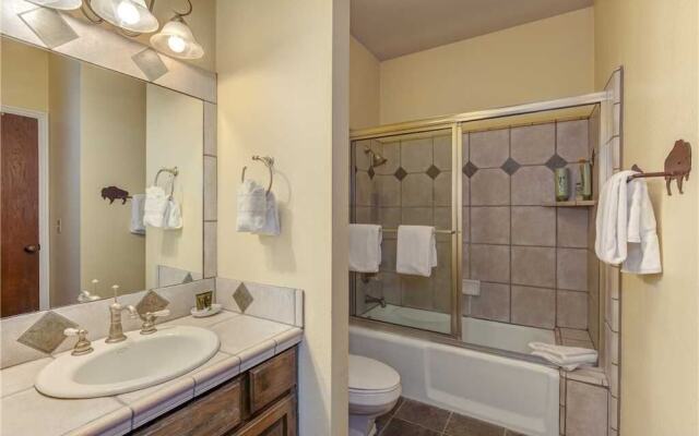 Aspenwood #1370 4 Bedroom Townhouse