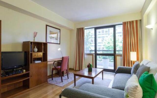 Stay In The Heart Of Lisbon Altis Suites