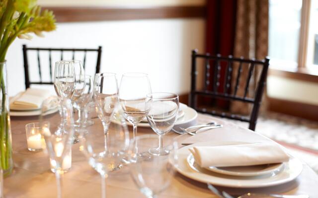 Kimpton Riverplace Hotel by IHG