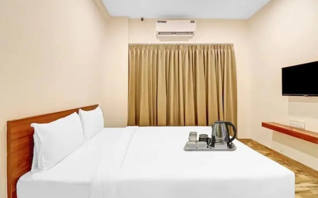 iROOMZ Sri Udupi Park Suites PMC