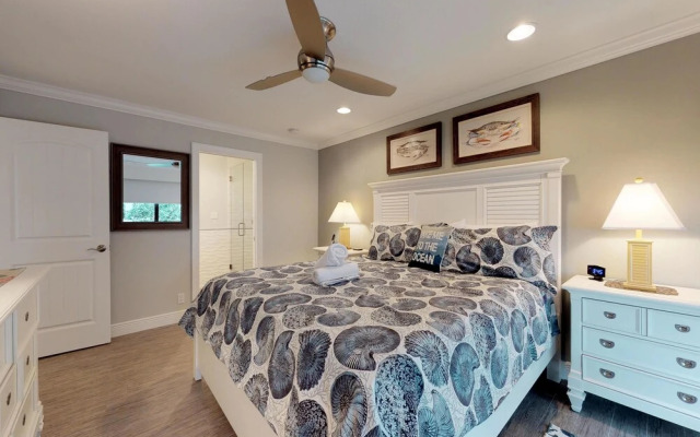 Water's Edge Condominium