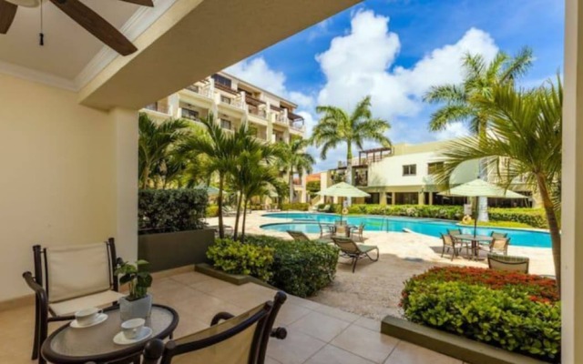One Bedroom Ground Floor With a Pool View