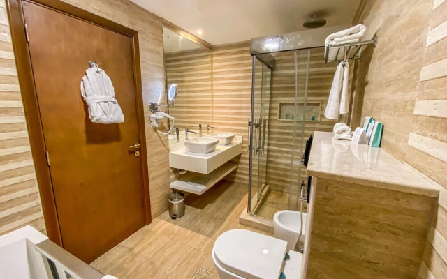 Mirage Bab Al Bahr Beach Hotel