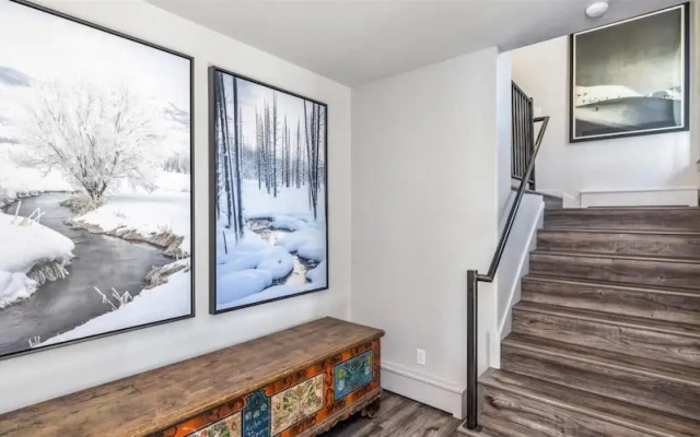 4 Bedroom Luxury Home in East Vail