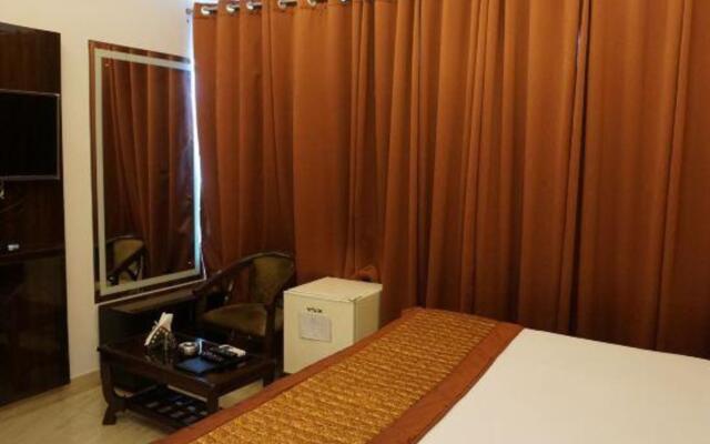 Hotel Rajmandir