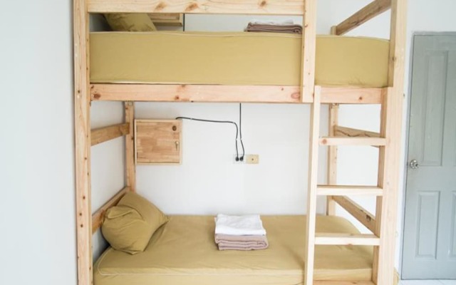 Domingo Hostel Donmuang