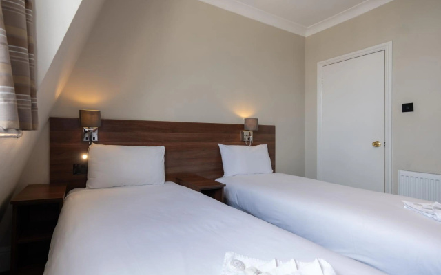 Ascot Hyde Park Hotel