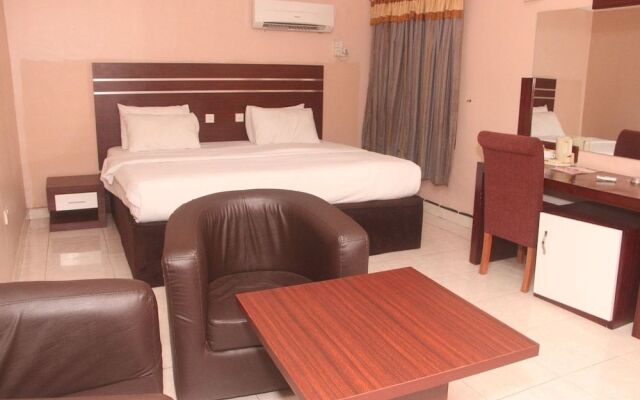 Villa Park Hotels