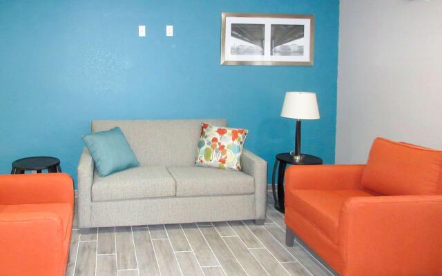 Quality Inn & Suites Hammond Near I-8090