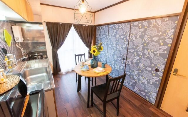 Elle's Hakone-Yumoto Guest House