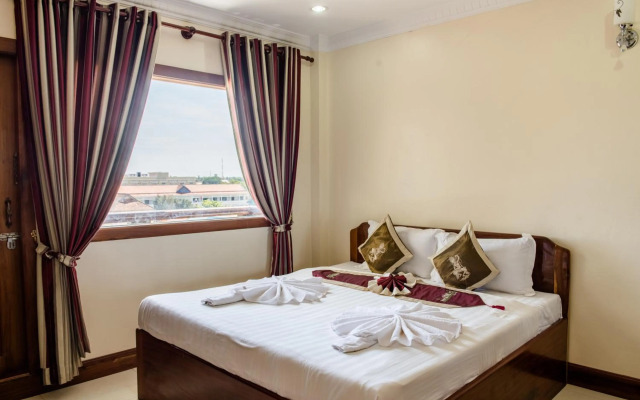 Seng Hout Hotel