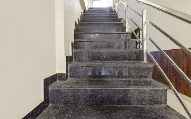 Collection O 81746 Mohan Vilas Residency