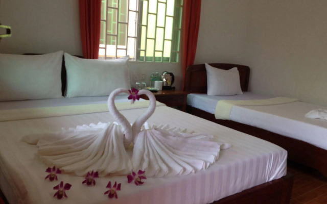 Relax Bungalows