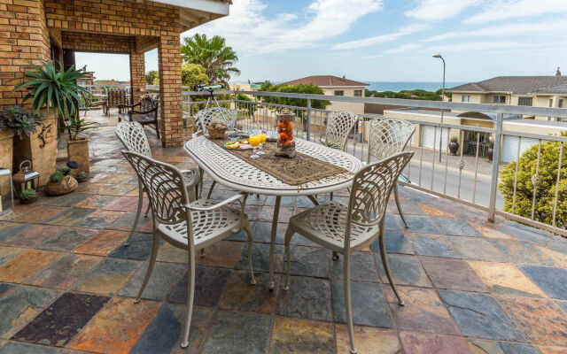 Nautilus Guesthouse