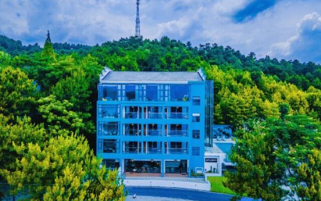 Xiyan, Enjoy Lake Living