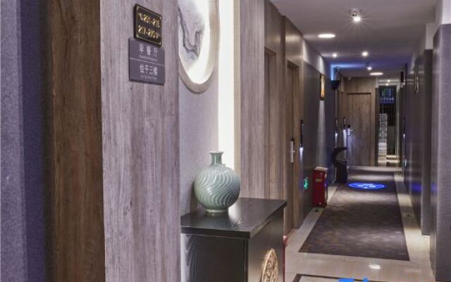 Xueyuan Hotel