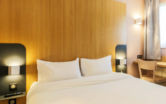B&B HOTEL Metz Augny