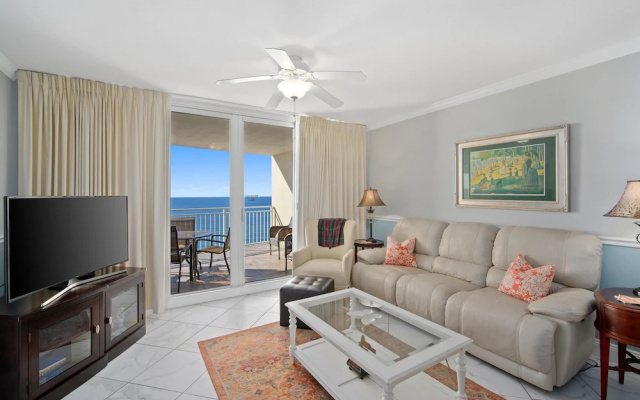 Emerald Beach 2325