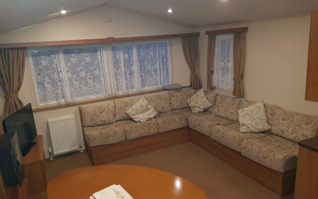 Beautiful 3-bedrooms Static Caravan Holiday Home