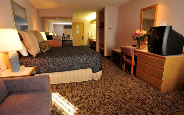 The Tillamook Inn