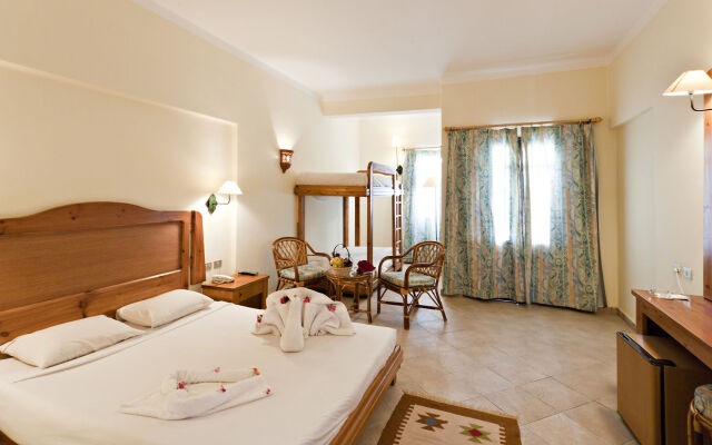 Palmyra Club Amar El Zaman