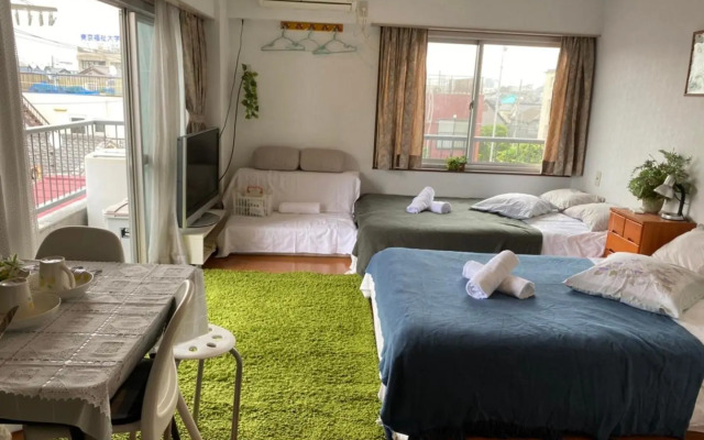 Takemura Building 305