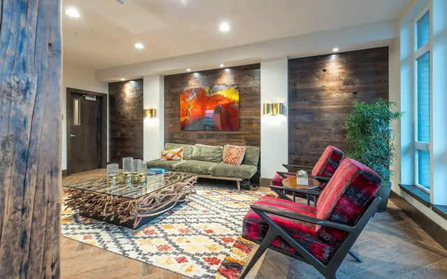 Pearl District Flats by Barsala