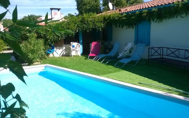 House with 3 Bedrooms in la Tremblade, with Private Pool, Enclosed Garden And Wifi - 2 Km From the Beach